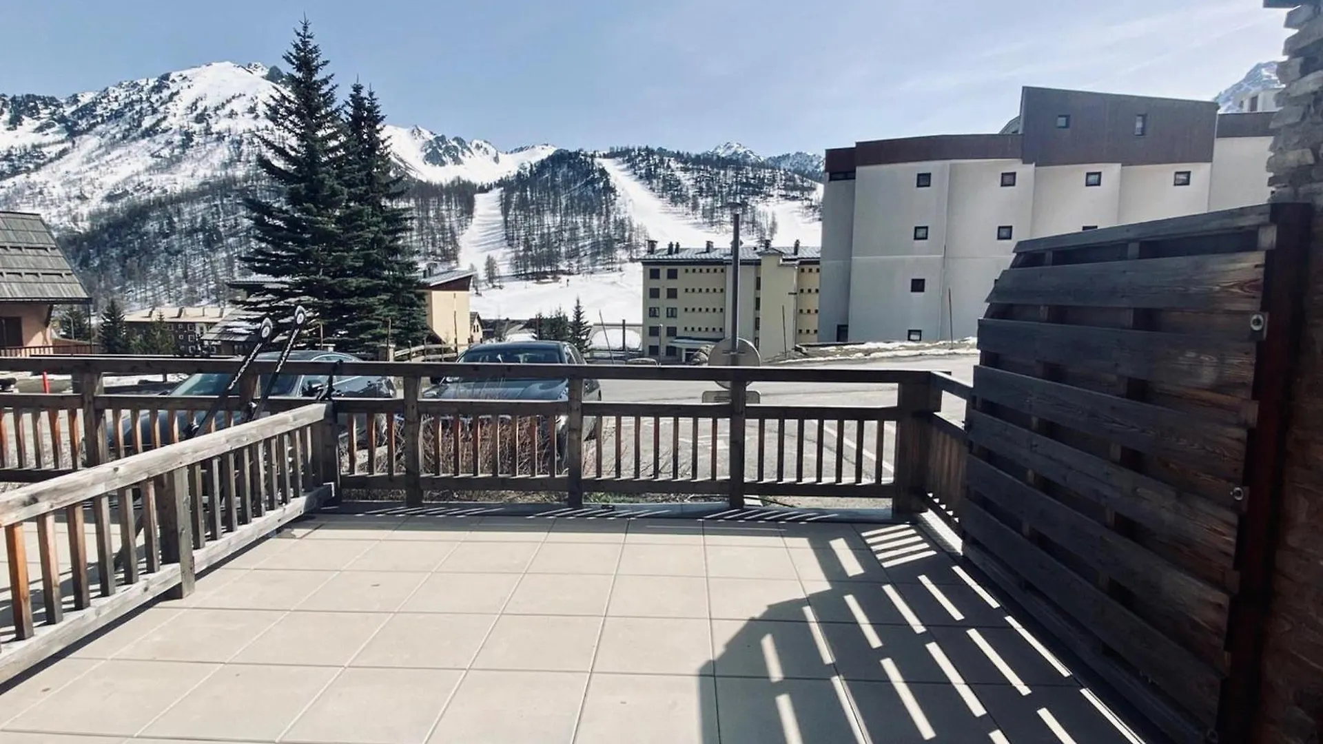 Luxueux Appartement 3* Avec Terrasse Et Garage Prive, A 100M Des Pistes Et Proche Des Commodites - Fr-1-445-176 Montgenevre France